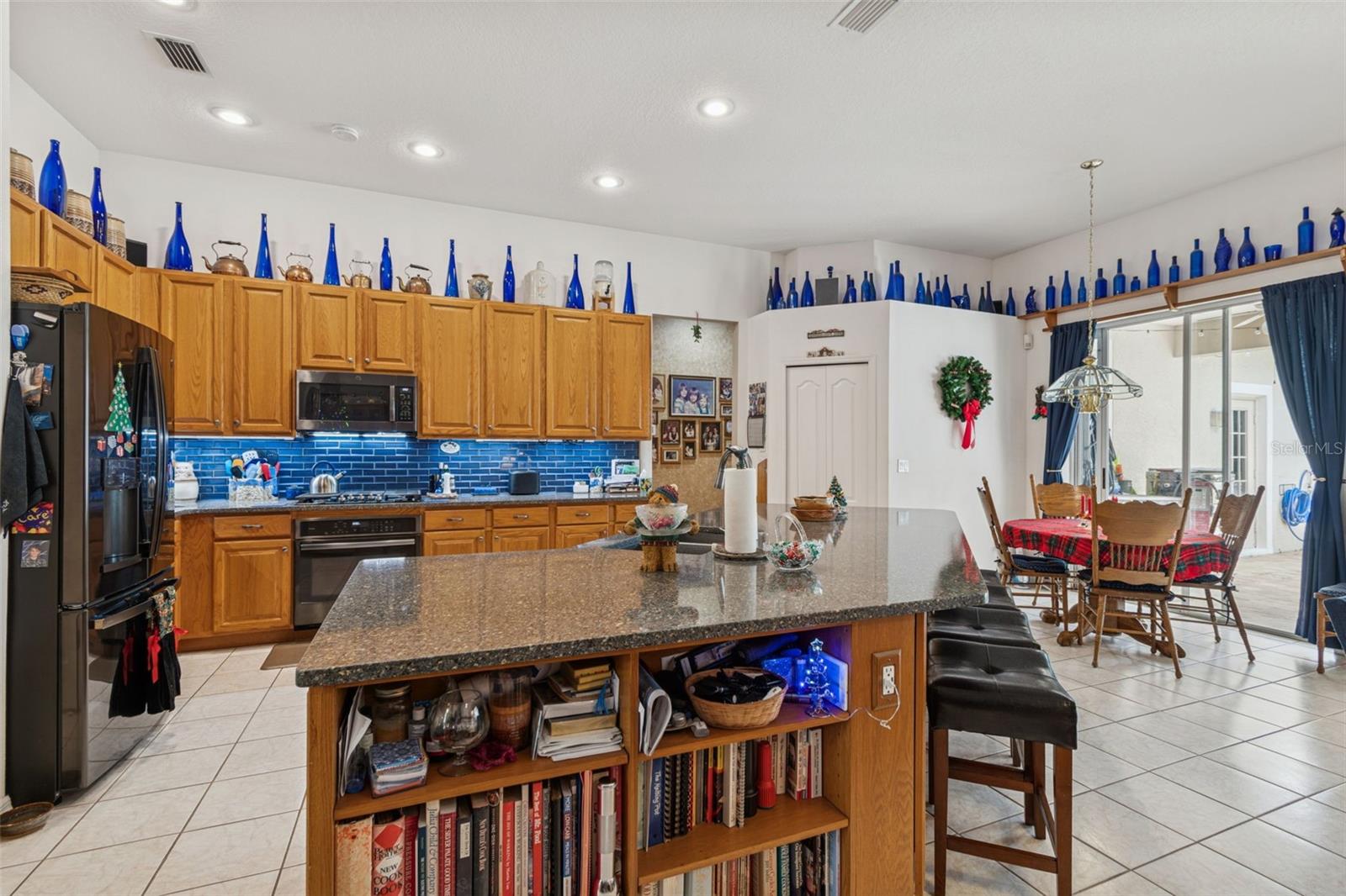 WHITCOMB PLACE - Residential