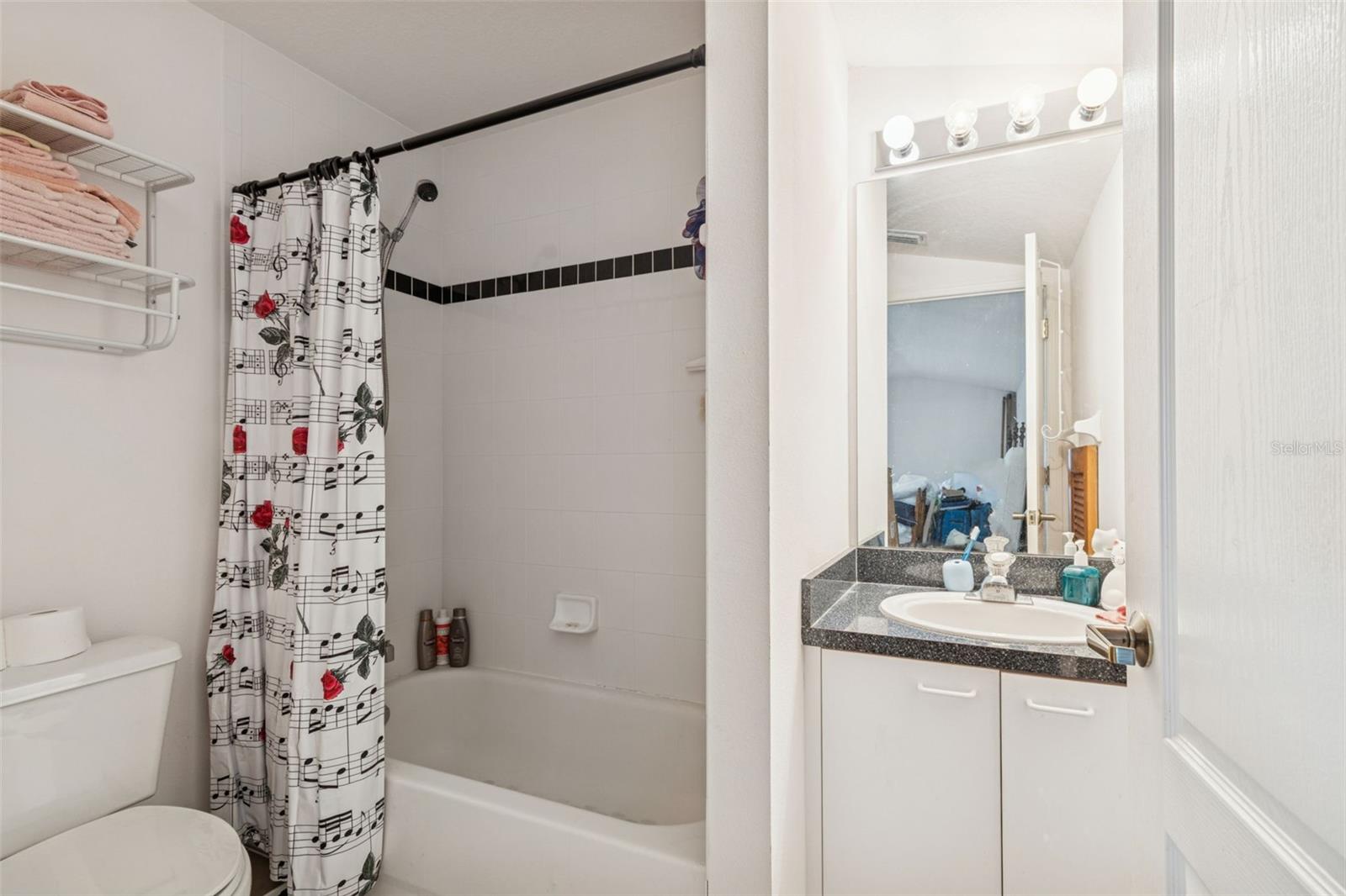 WHITCOMB PLACE - Residential