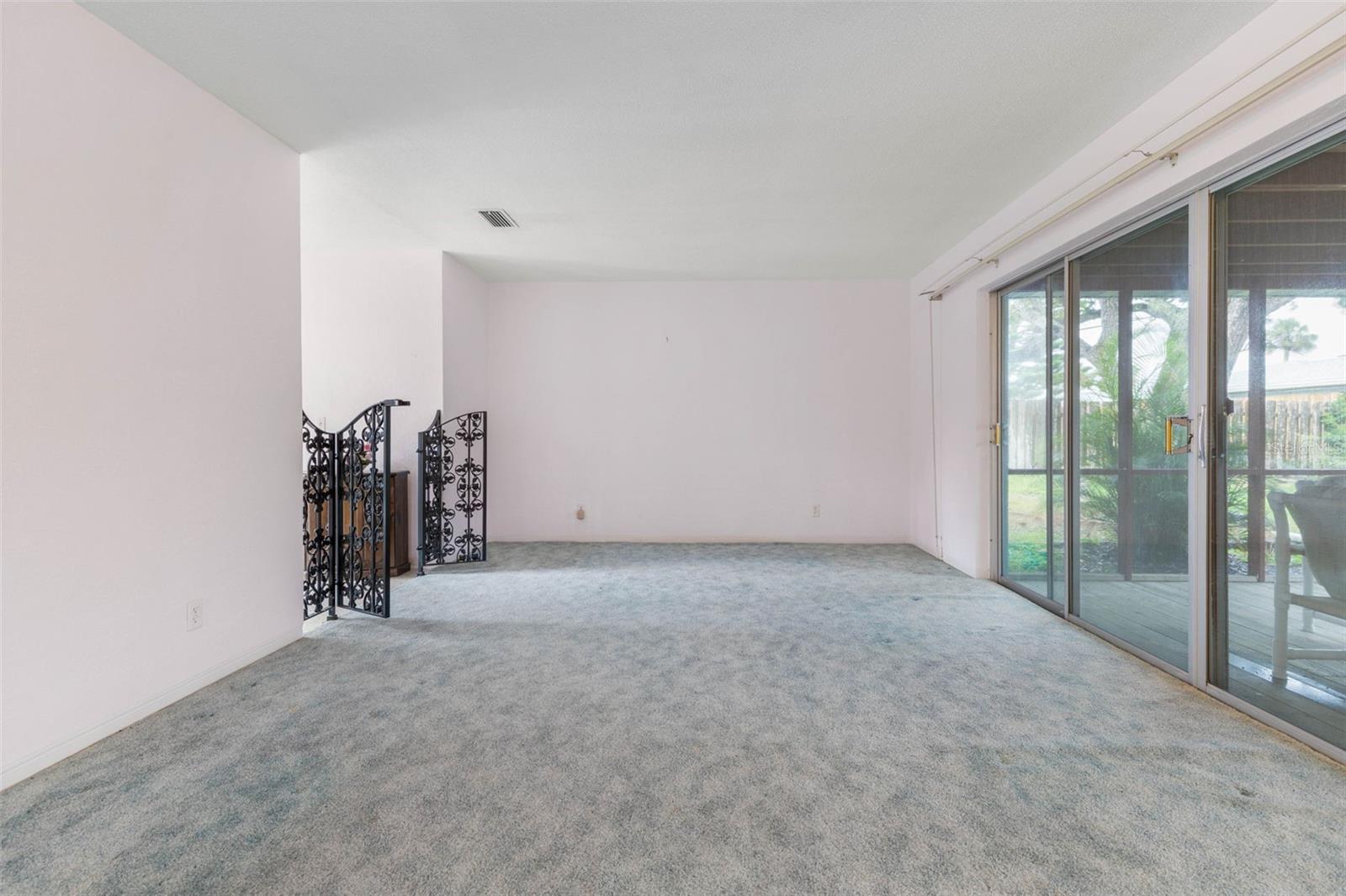 10 JUNIPER DRIVE