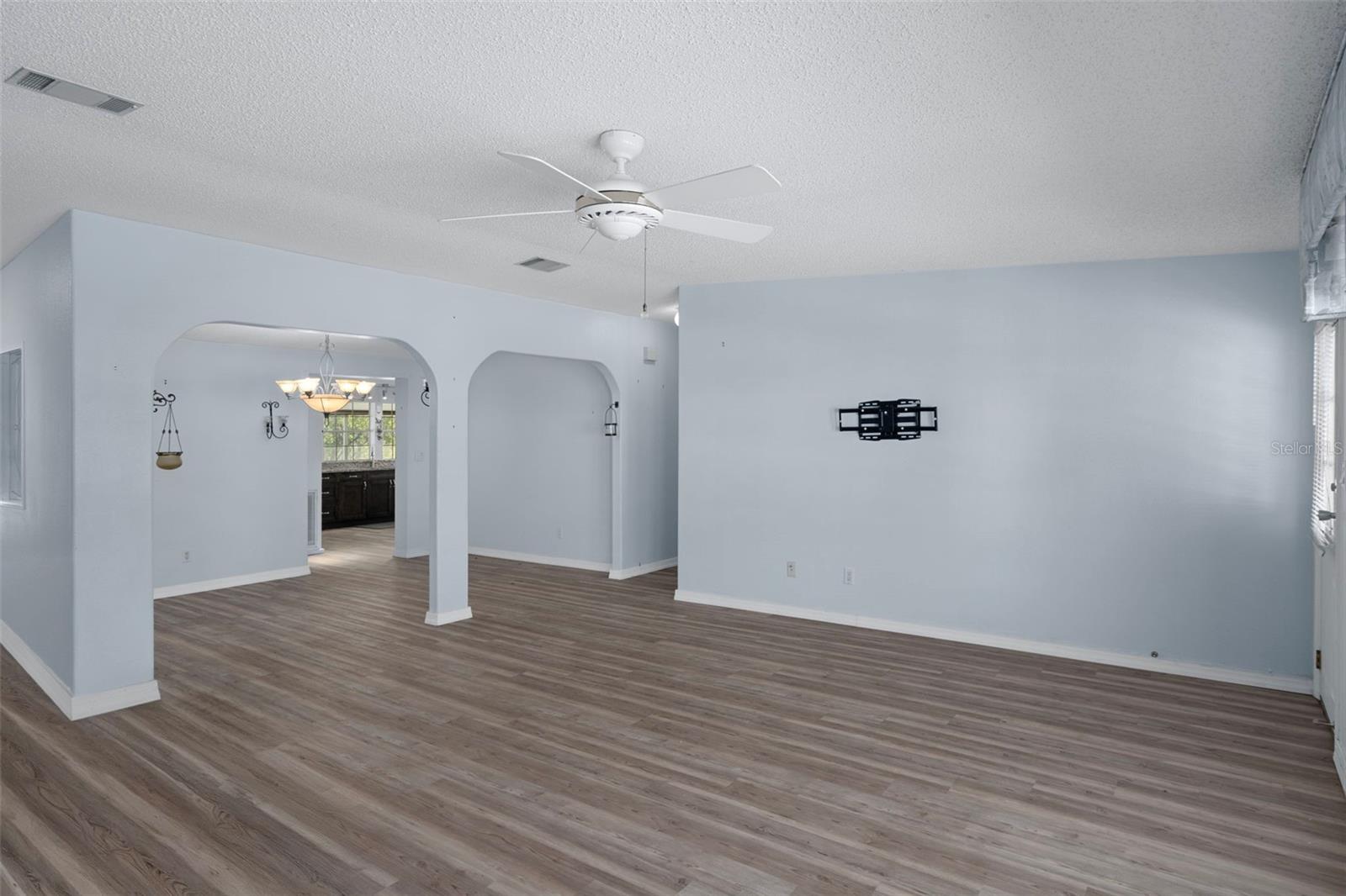 LAKE LINDA CIRCLE COOPERATIVE - Residential