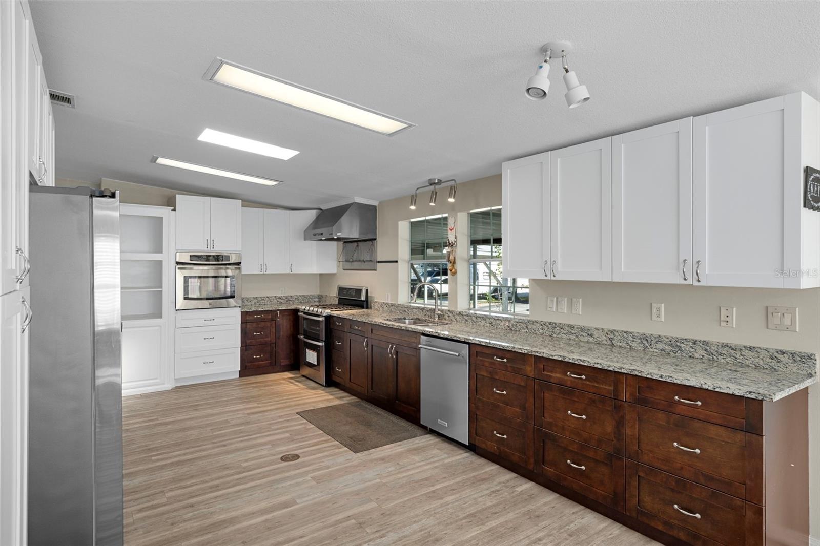 LAKE LINDA CIRCLE COOPERATIVE - Residential