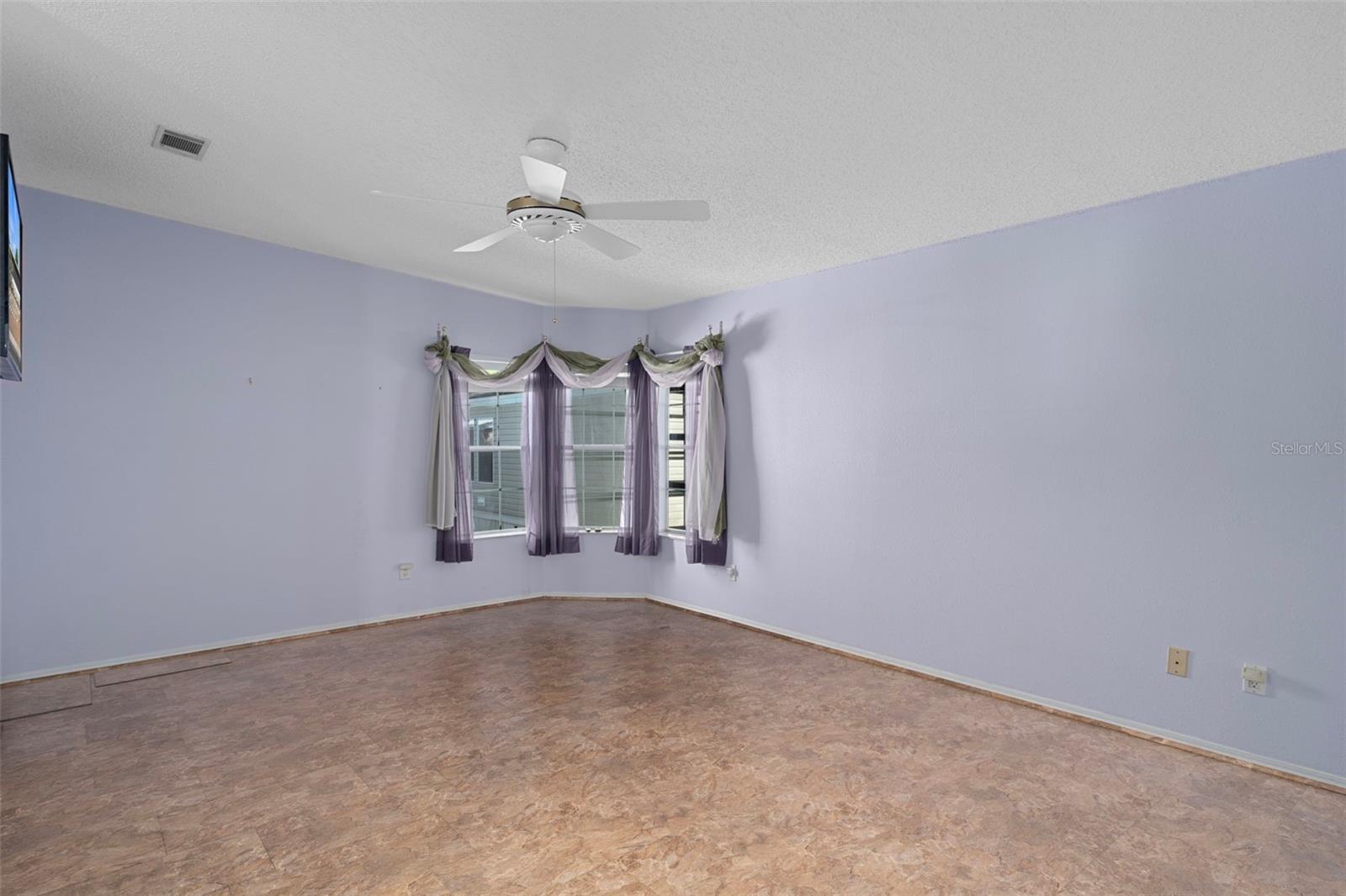 LAKE LINDA CIRCLE COOPERATIVE - Residential