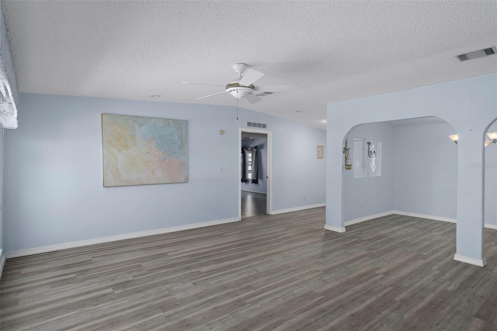 LAKE LINDA CIRCLE COOPERATIVE - Residential