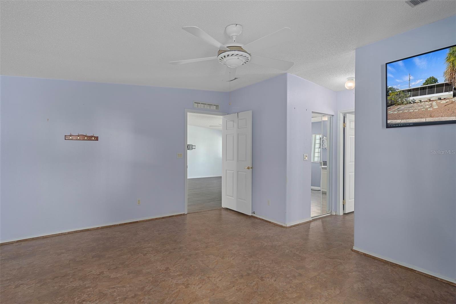 LAKE LINDA CIRCLE COOPERATIVE - Residential