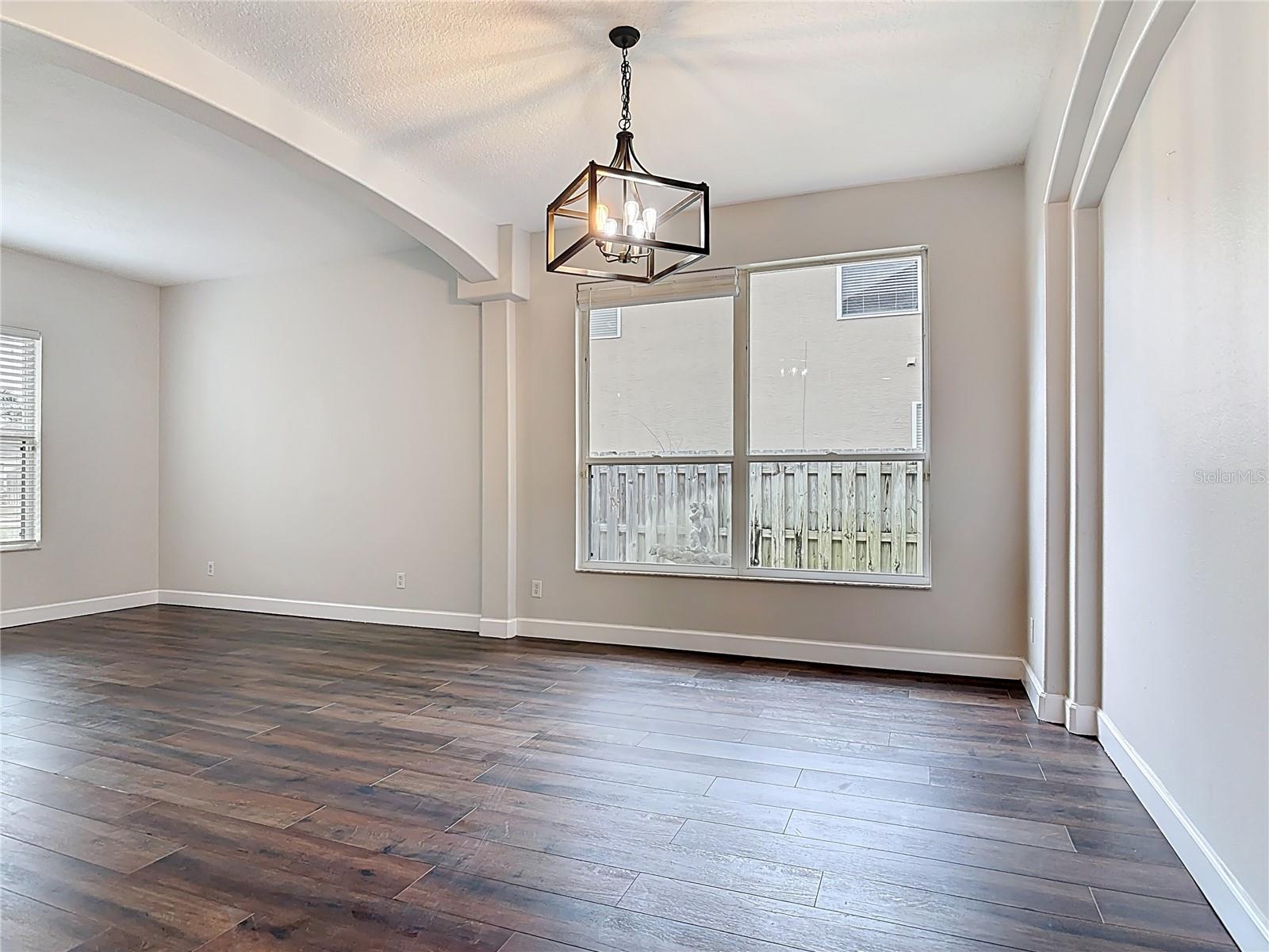 KINGS CROSSING PH 01A - Residential Lease