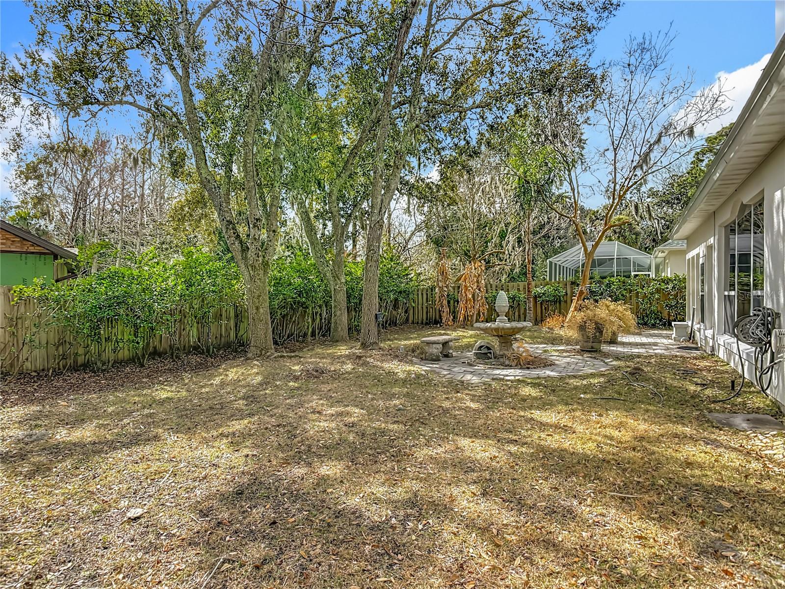 KINGS CROSSING PH 01A - Residential Lease