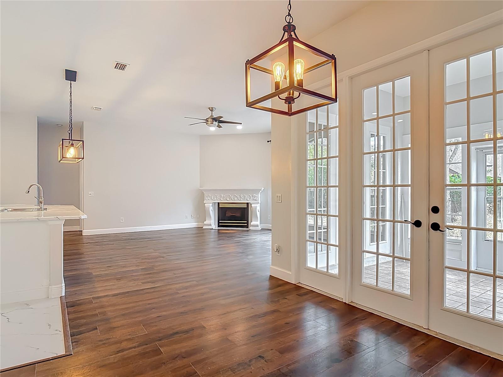 KINGS CROSSING PH 01A - Residential Lease