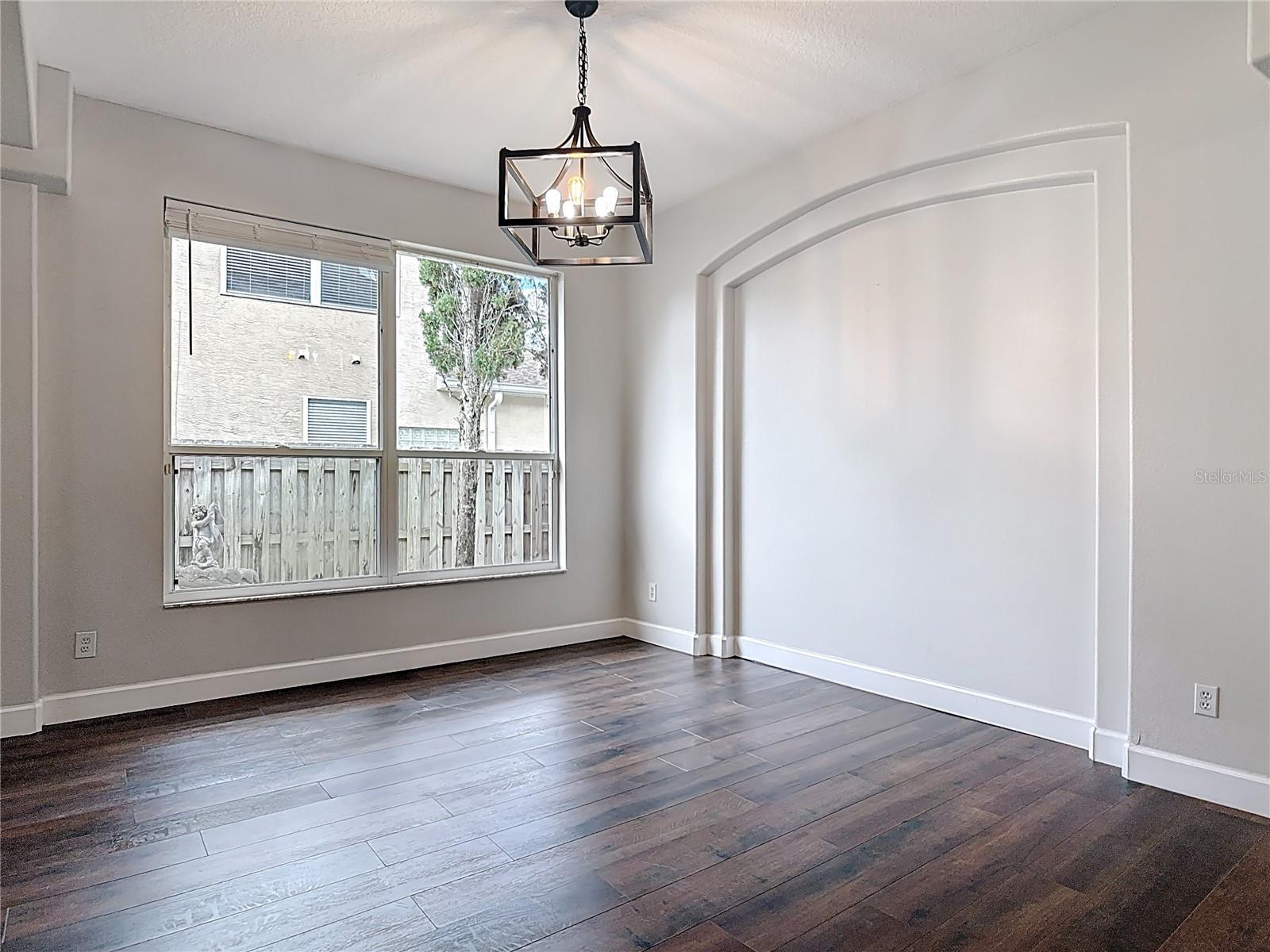 KINGS CROSSING PH 01A - Residential Lease