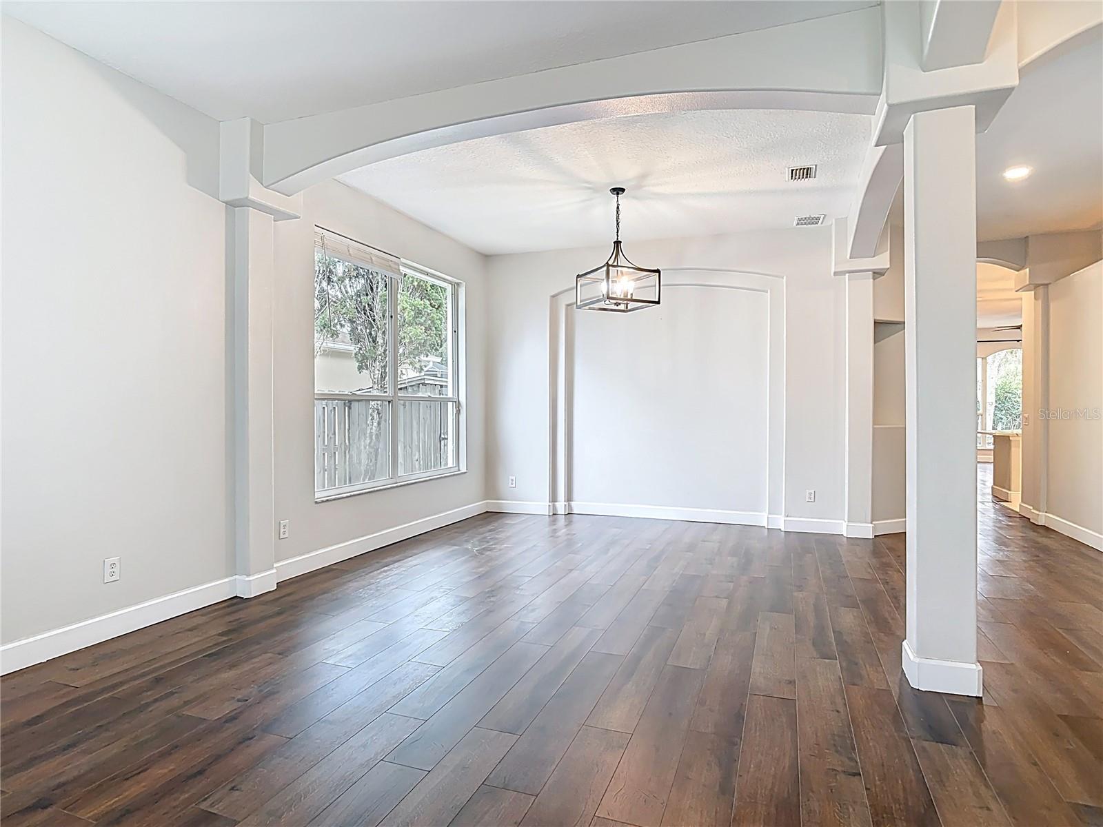 KINGS CROSSING PH 01A - Residential Lease