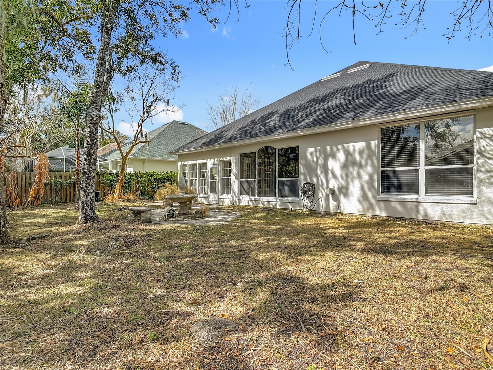 KINGS CROSSING PH 01A - Residential Lease