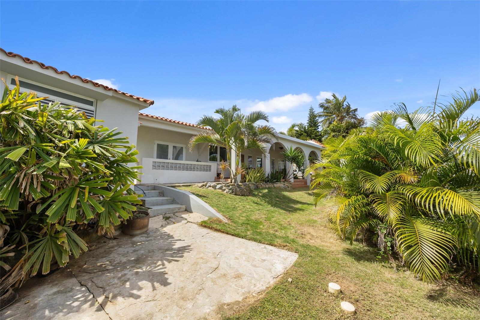 MAMEYAL - Residential