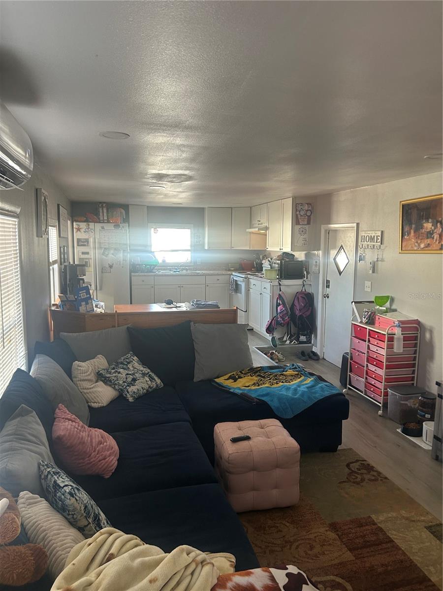 PARKWOOD ACRES - Residential