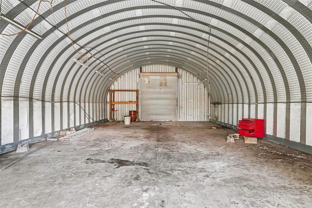 Photo of 27178 Hickory Hill Road, Brooksville, FL 34602 (MLS # W7882123)