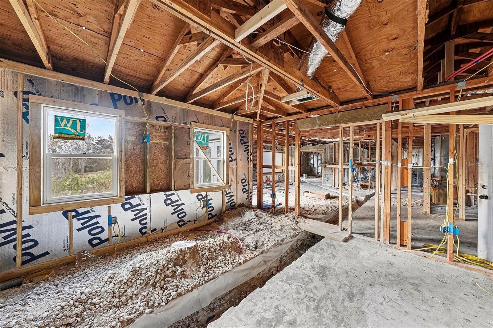 W1/2 OF W1/2 OF NE1/4 OF NE1/4 OR 425 PG 435 - Residential