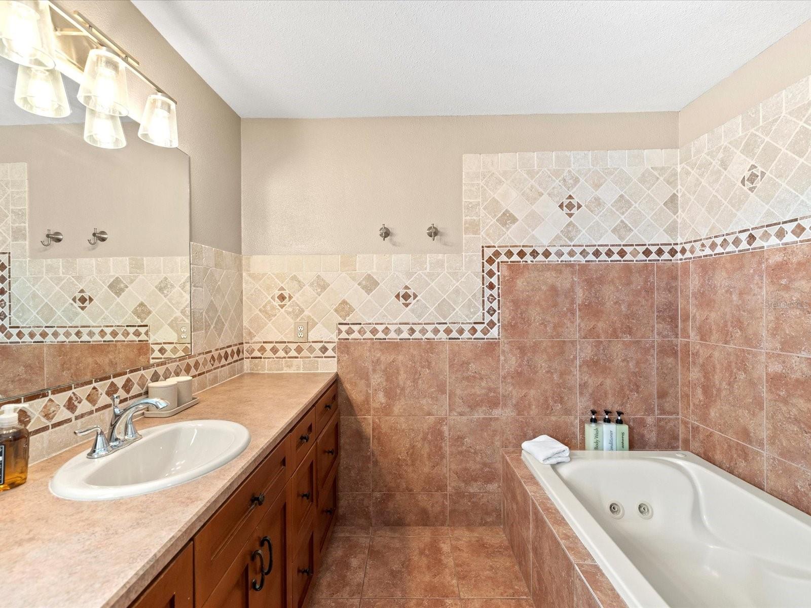 HARBOR VIEW 4 - Residential