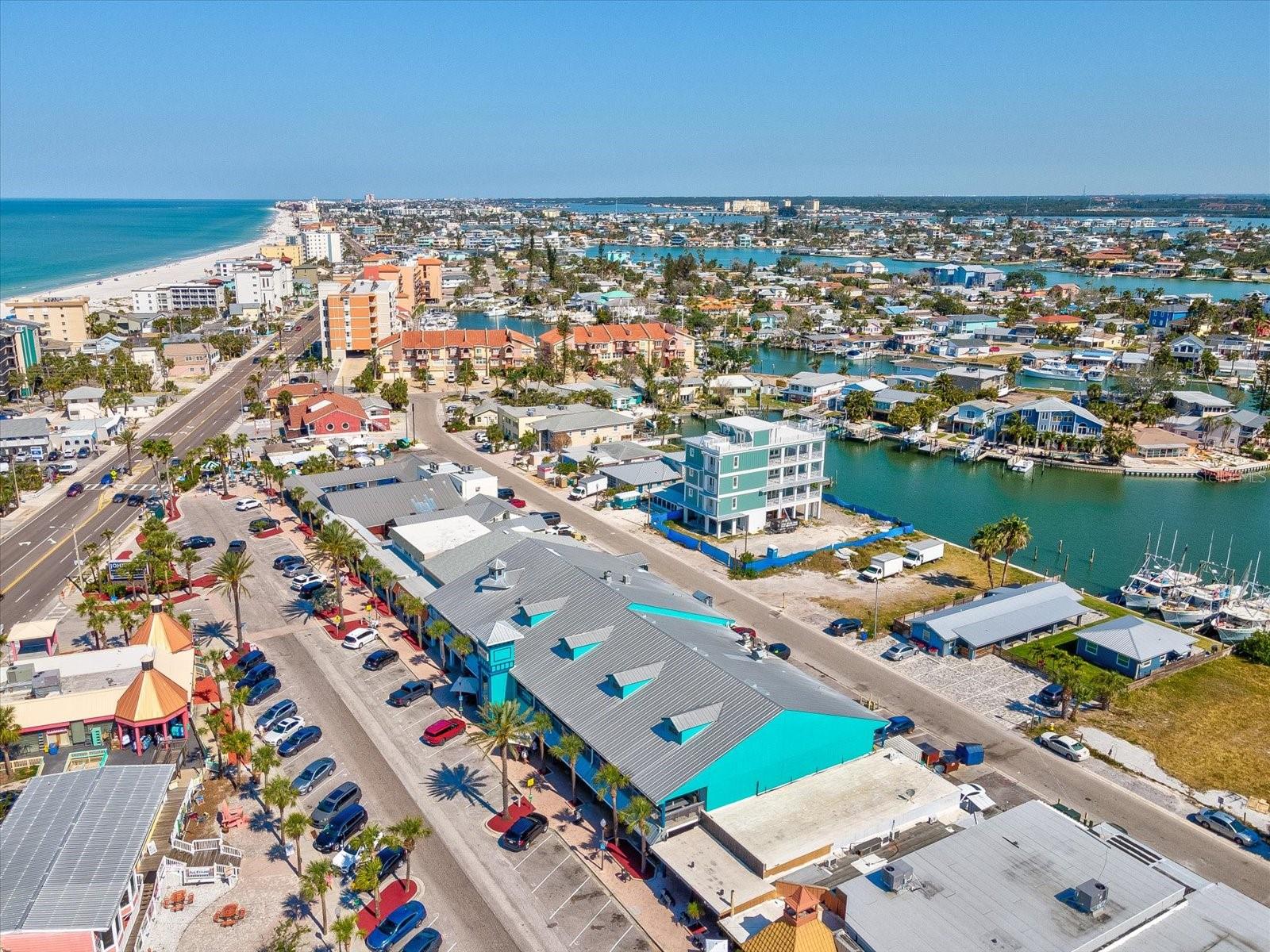 HARBOR VIEW 4 - Residential