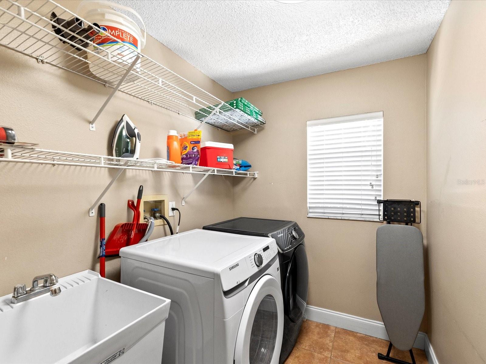 HARBOR VIEW 4 - Residential