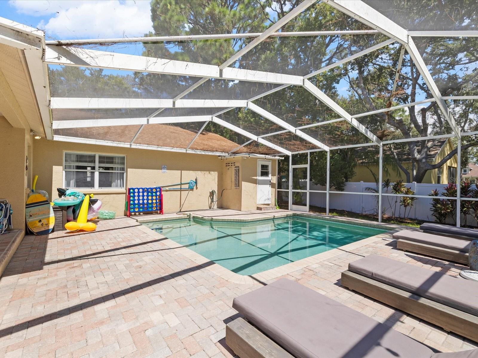 HARBOR VIEW 4 - Residential