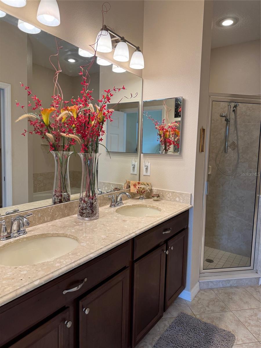LAKE MARY LANDINGS - Residential