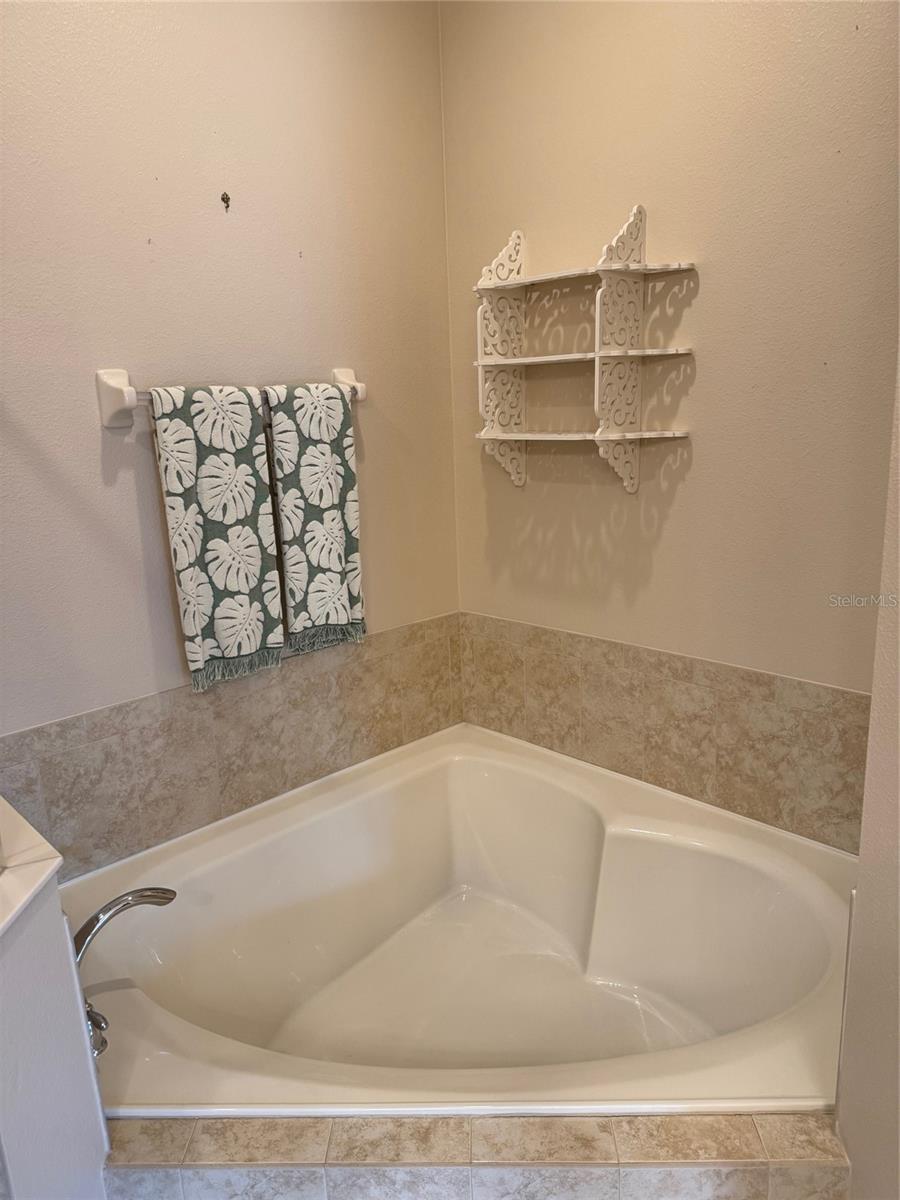 LAKE MARY LANDINGS - Residential