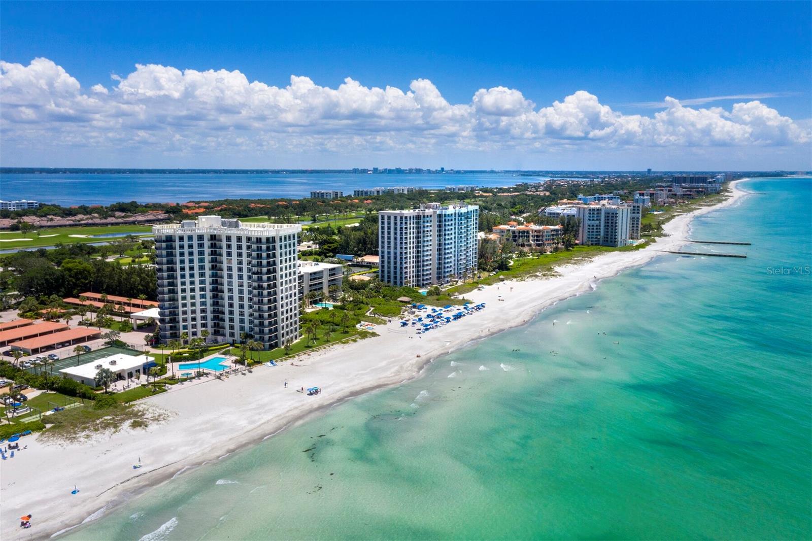 ISLANDS WEST - Residential