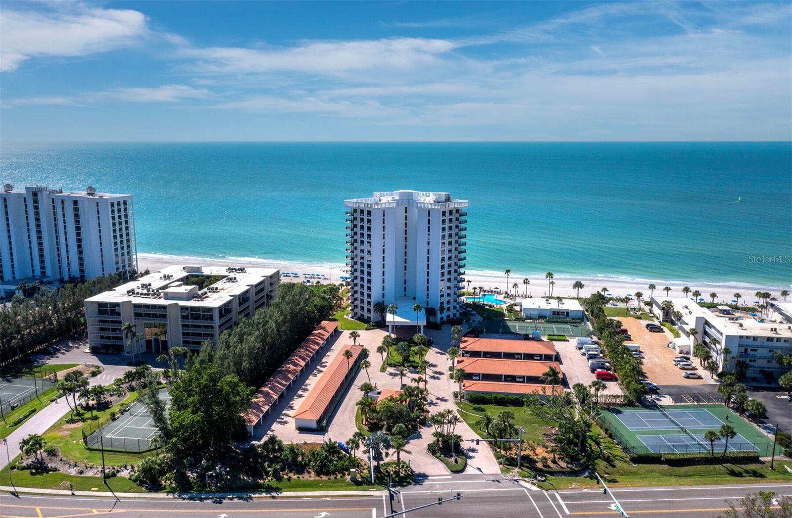 ISLANDS WEST - Residential