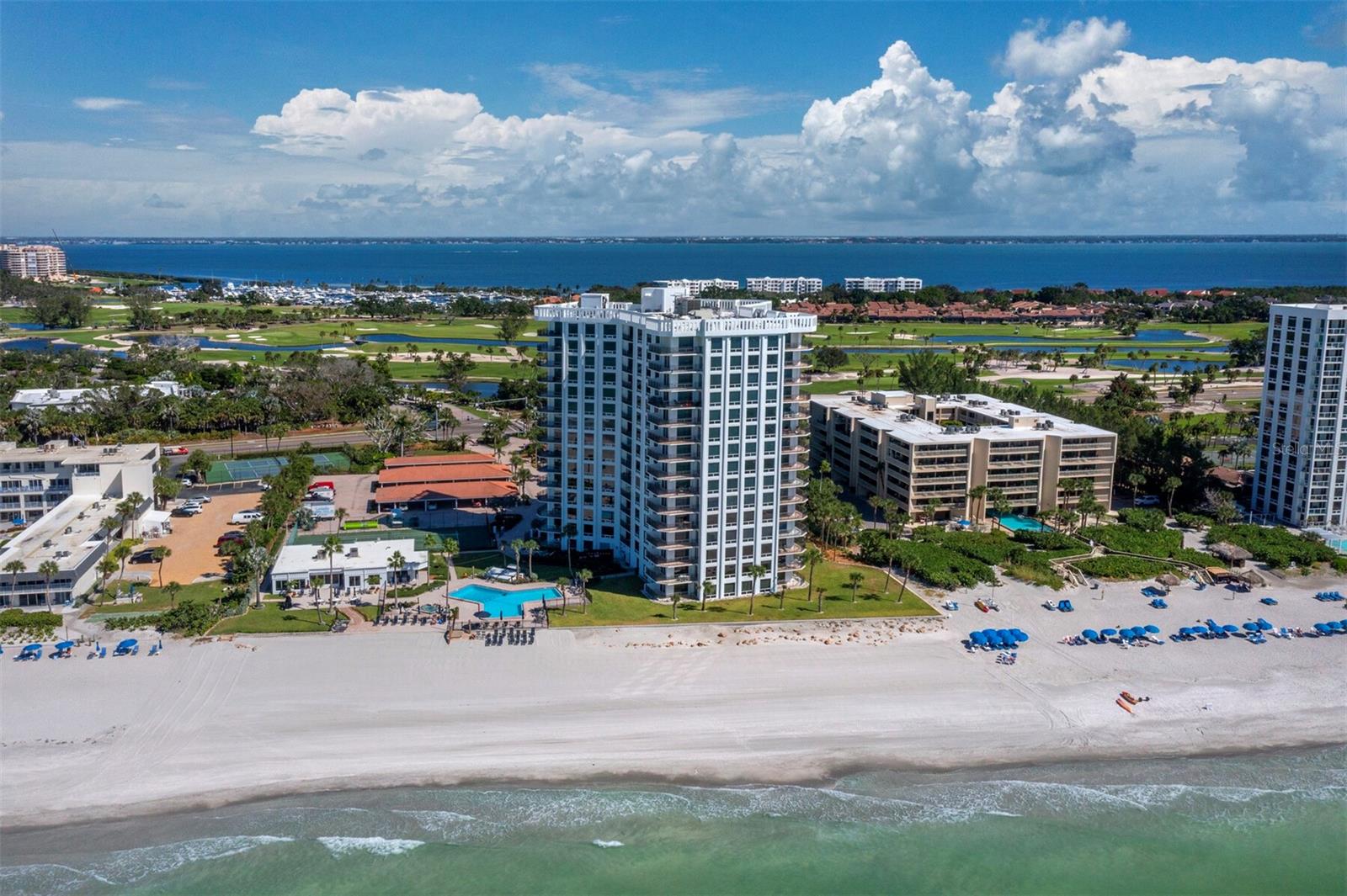 ISLANDS WEST - Residential