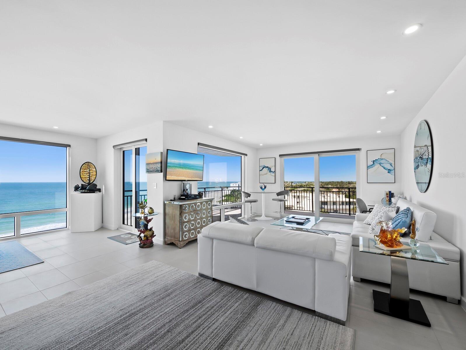 2525 GULF OF MEXICO DRIVE 8D