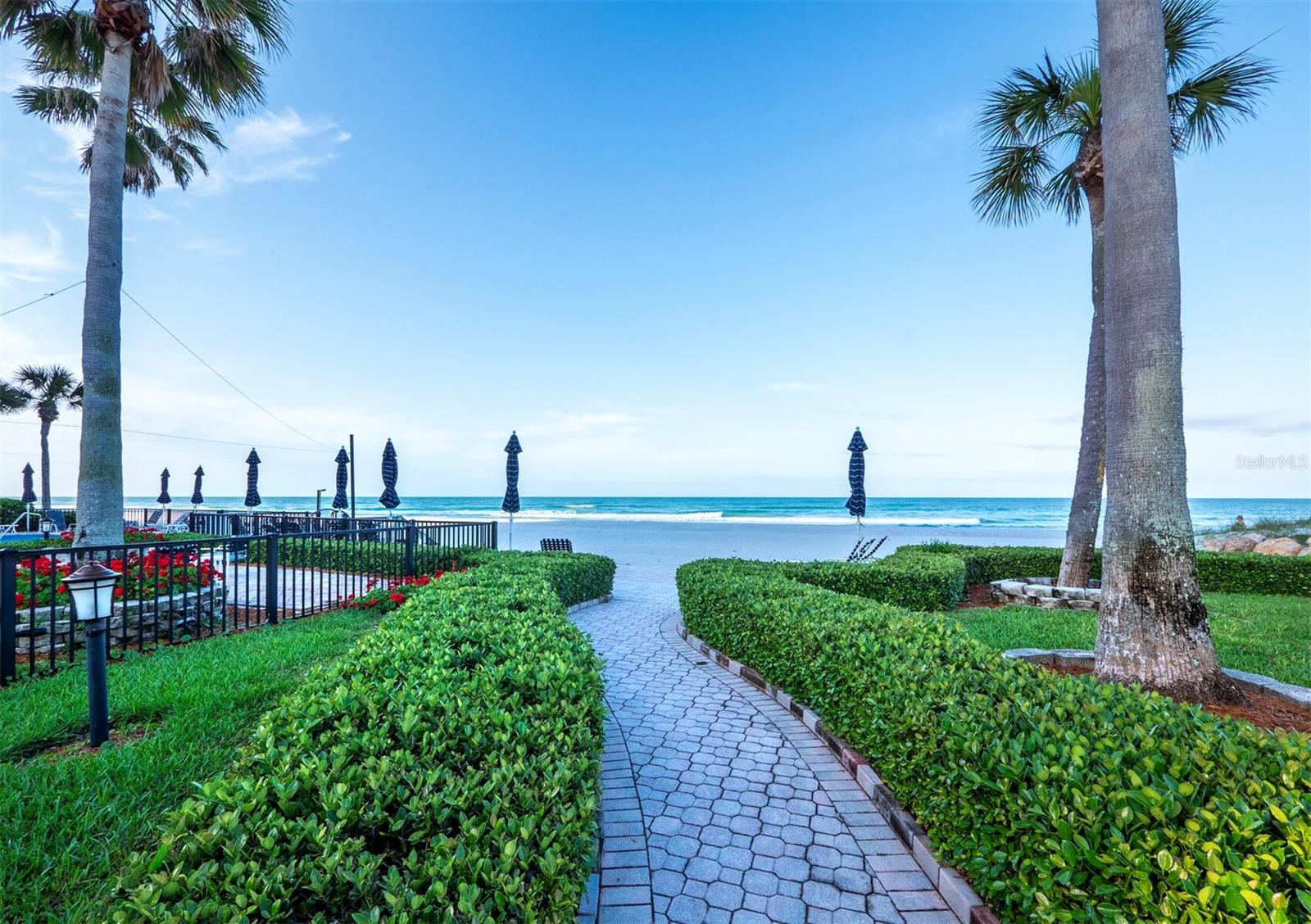 ISLANDS WEST - Residential