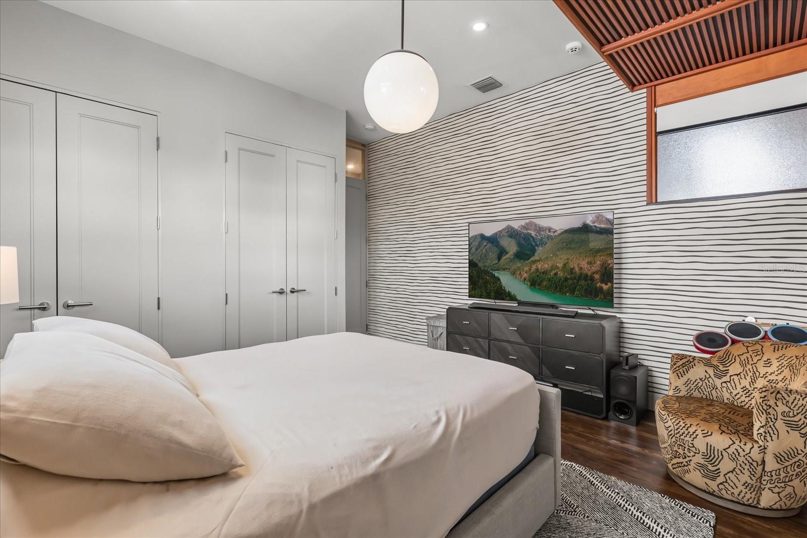 EDGEWATER TERRACE - Residential
