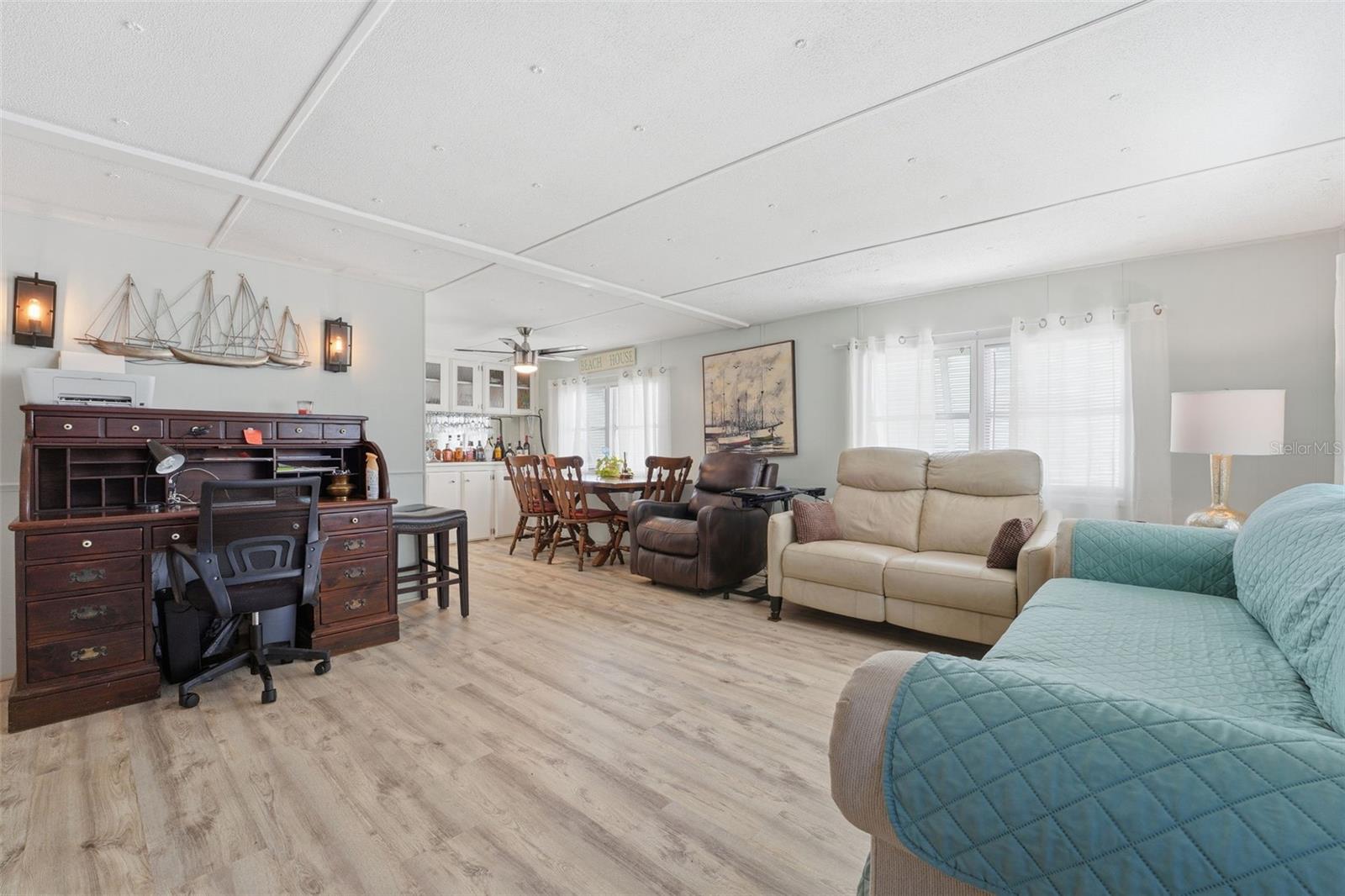 VILLAGE HOLIDAY LAKE - Residential