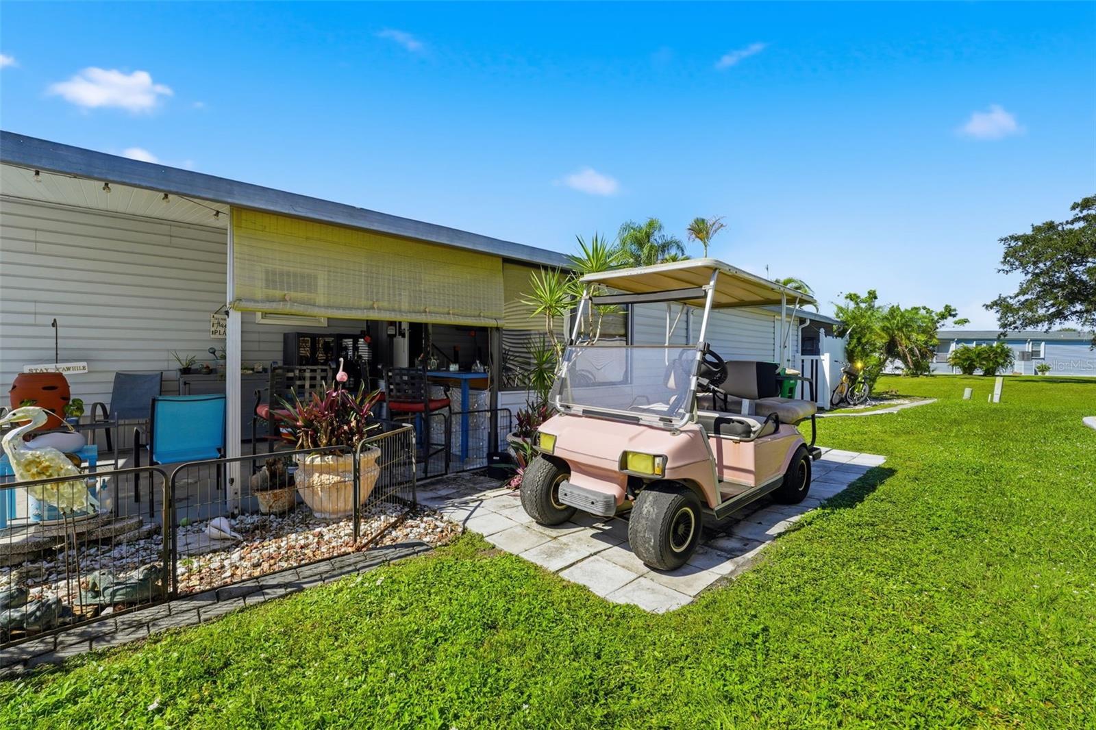 VILLAGE HOLIDAY LAKE - Residential