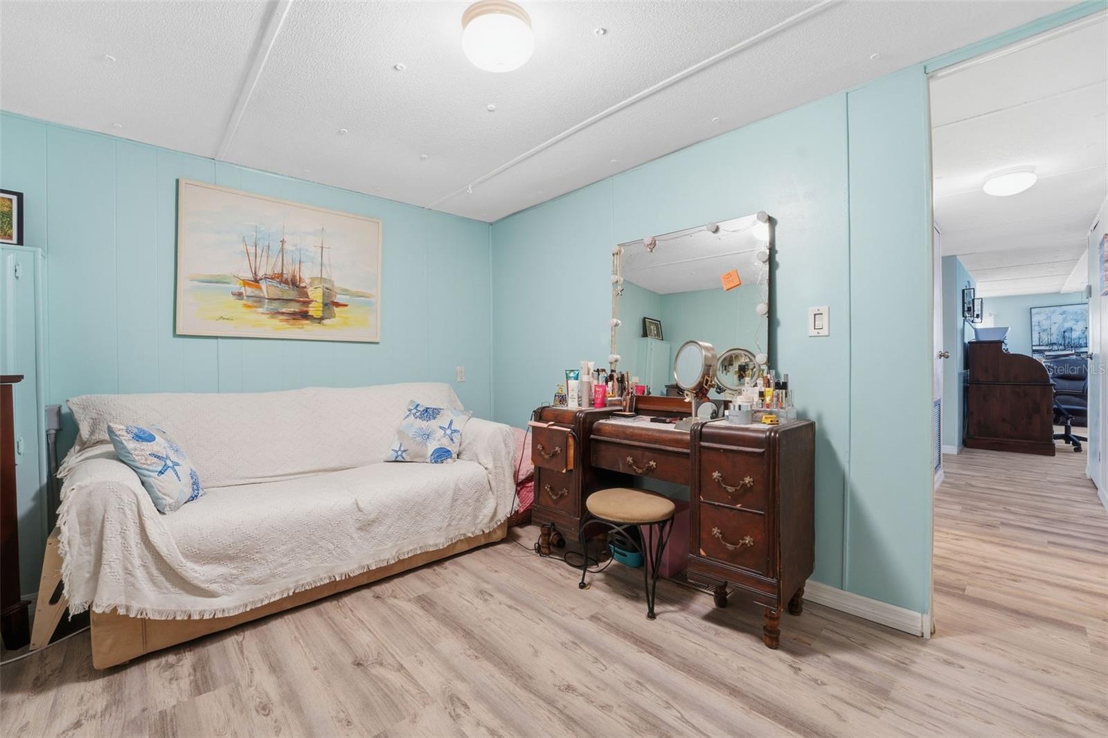 VILLAGE HOLIDAY LAKE - Residential