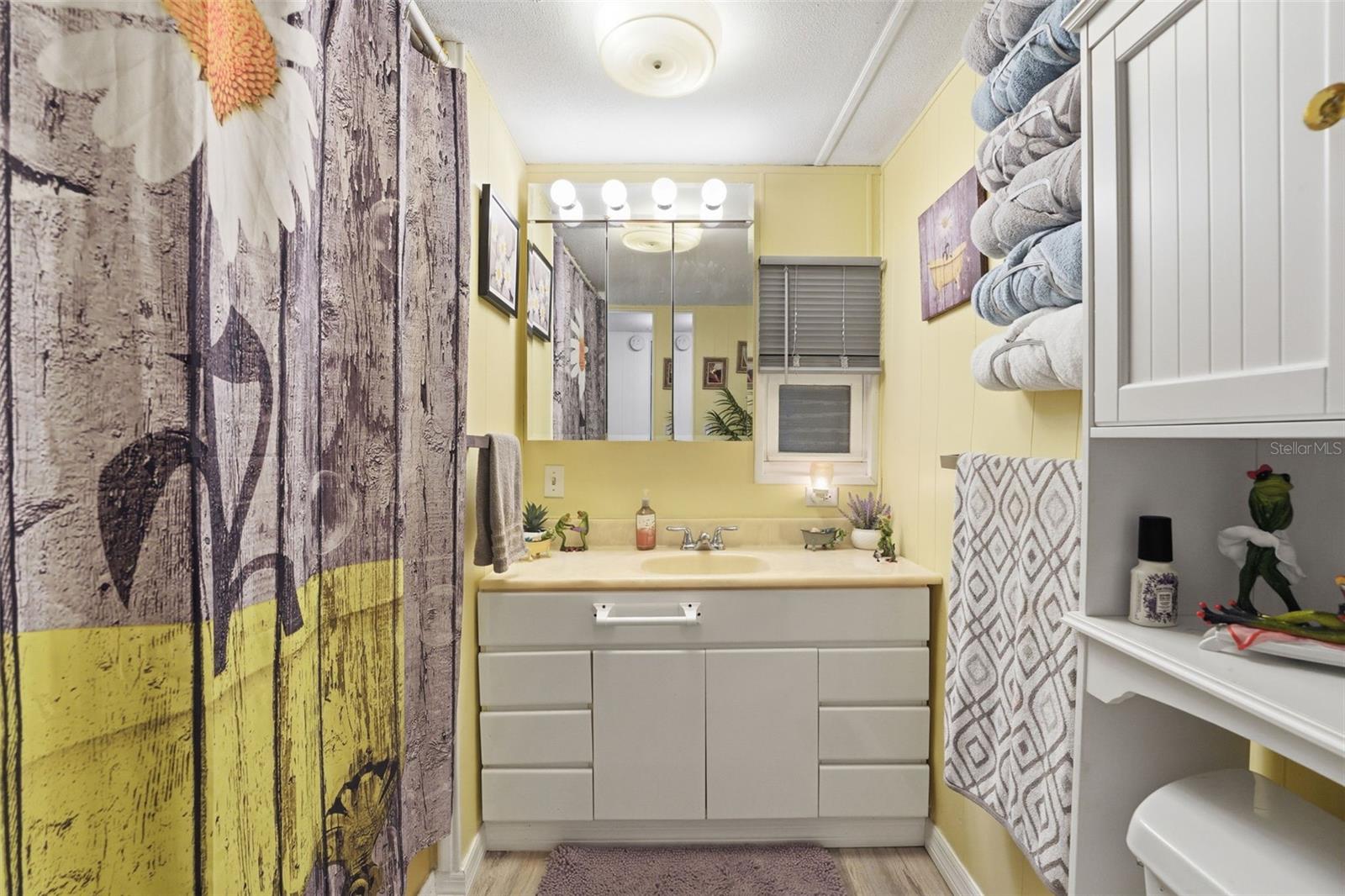 VILLAGE HOLIDAY LAKE - Residential