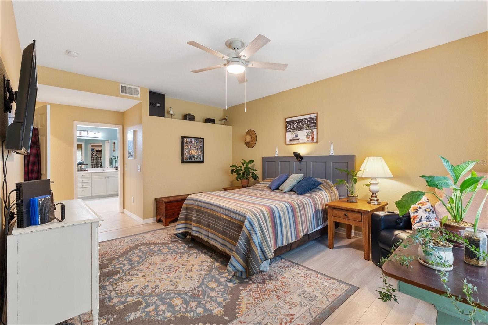 ANCHOR VILLAS/LK MIONA - Residential