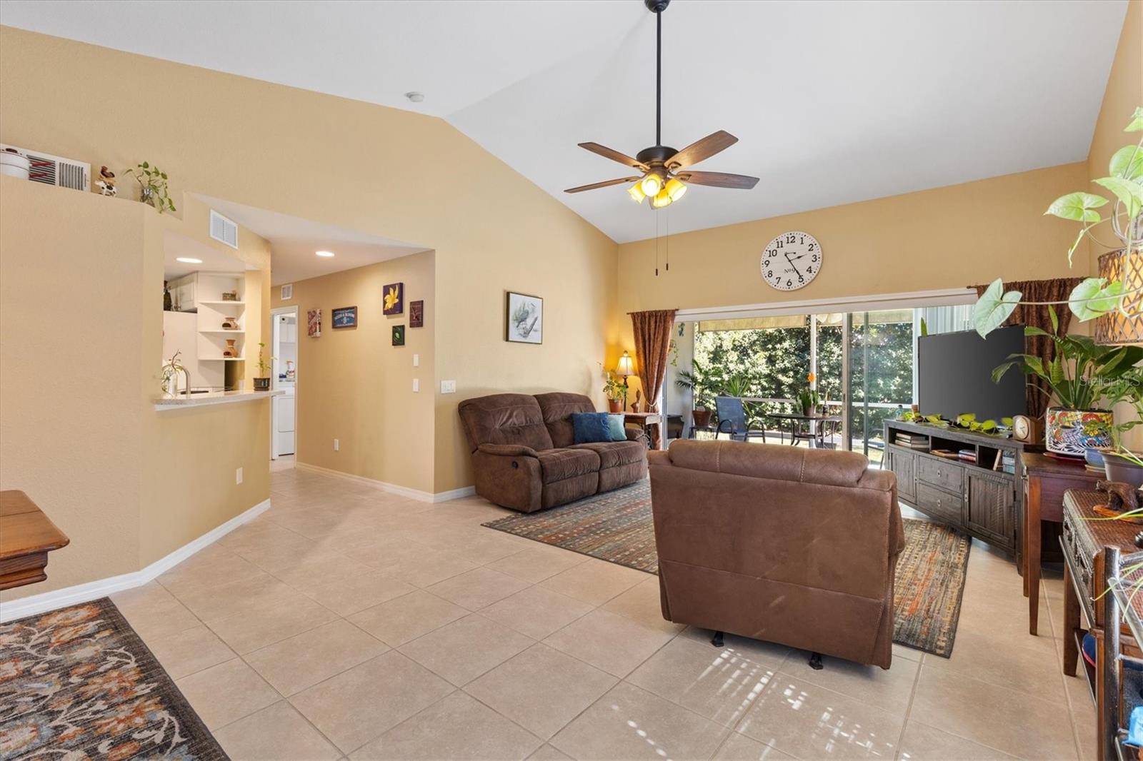 ANCHOR VILLAS/LK MIONA - Residential