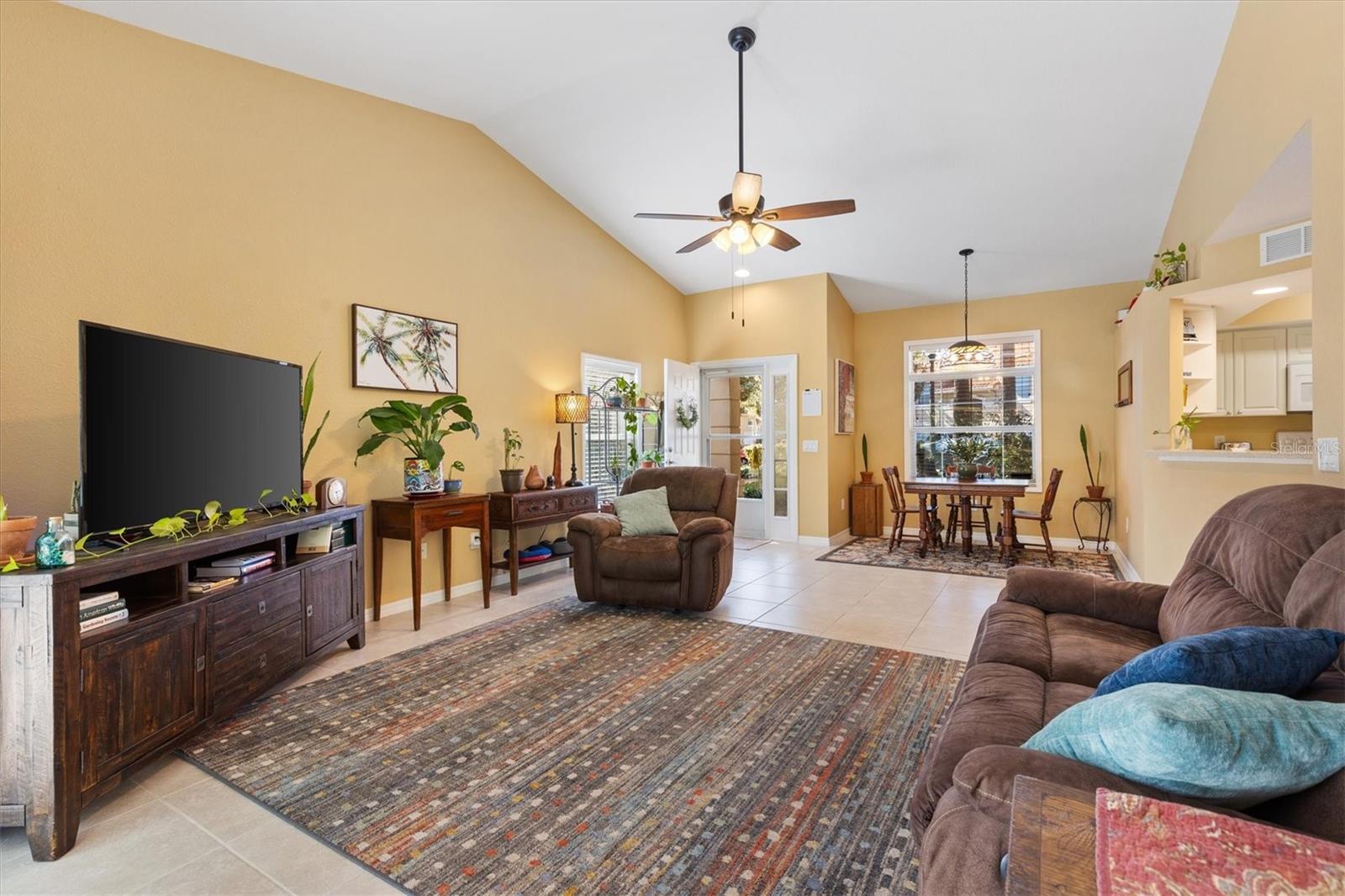 ANCHOR VILLAS/LK MIONA - Residential