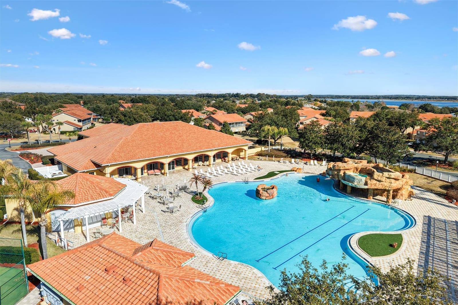 ANCHOR VILLAS/LK MIONA - Residential