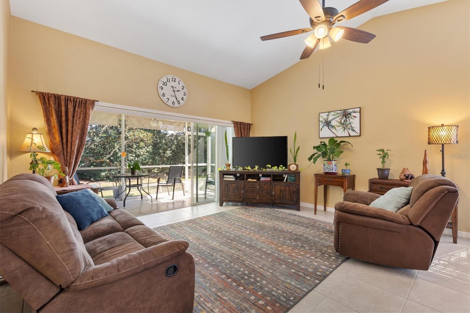 ANCHOR VILLAS/LK MIONA - Residential