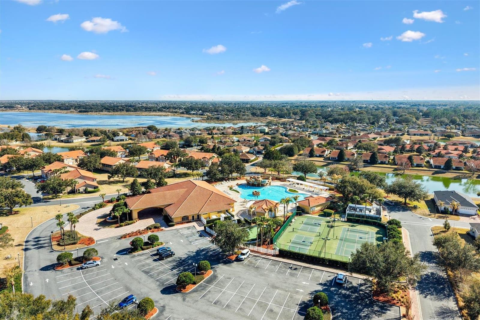 ANCHOR VILLAS/LK MIONA - Residential