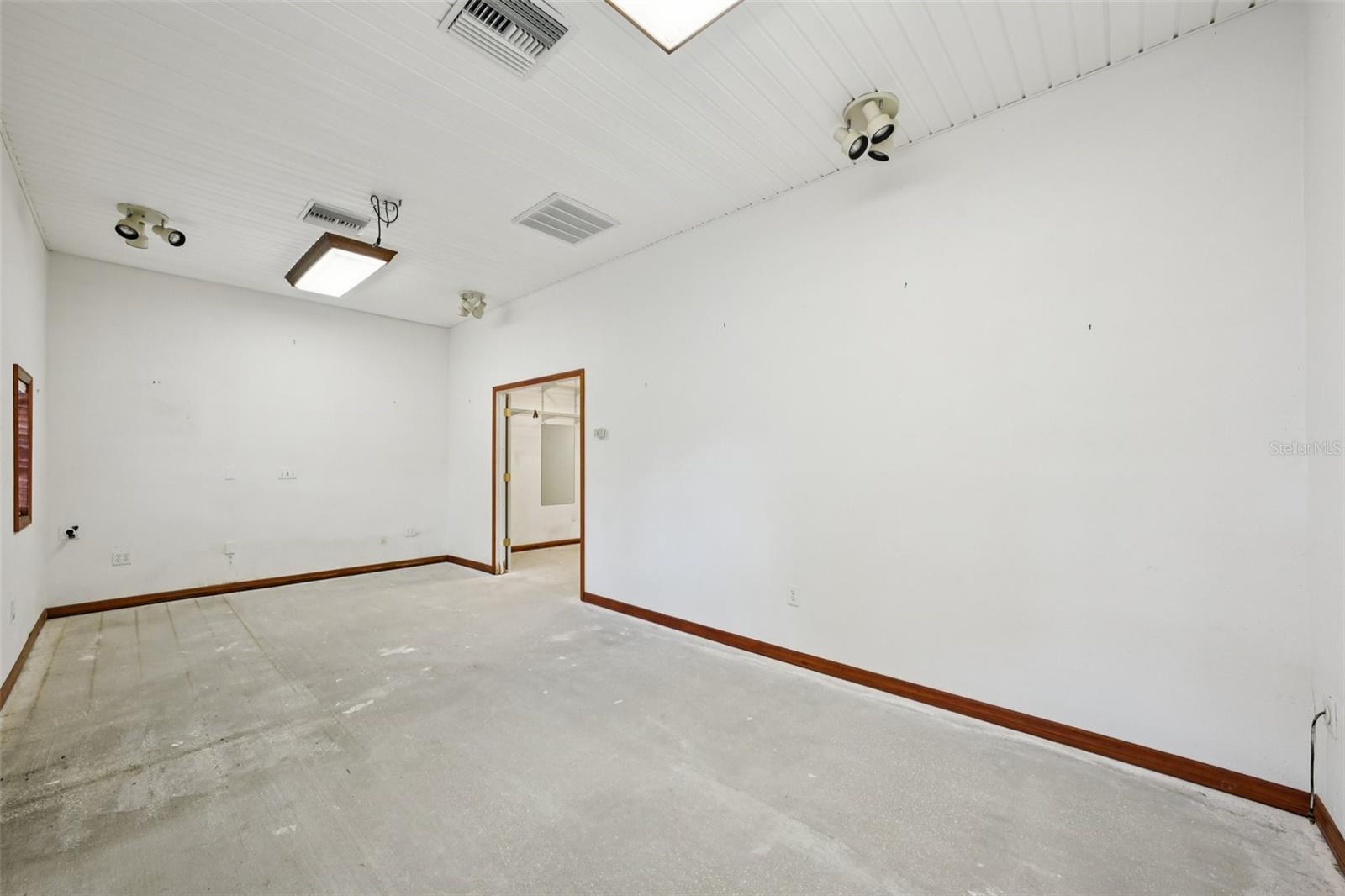 UNPLATTED - Residential