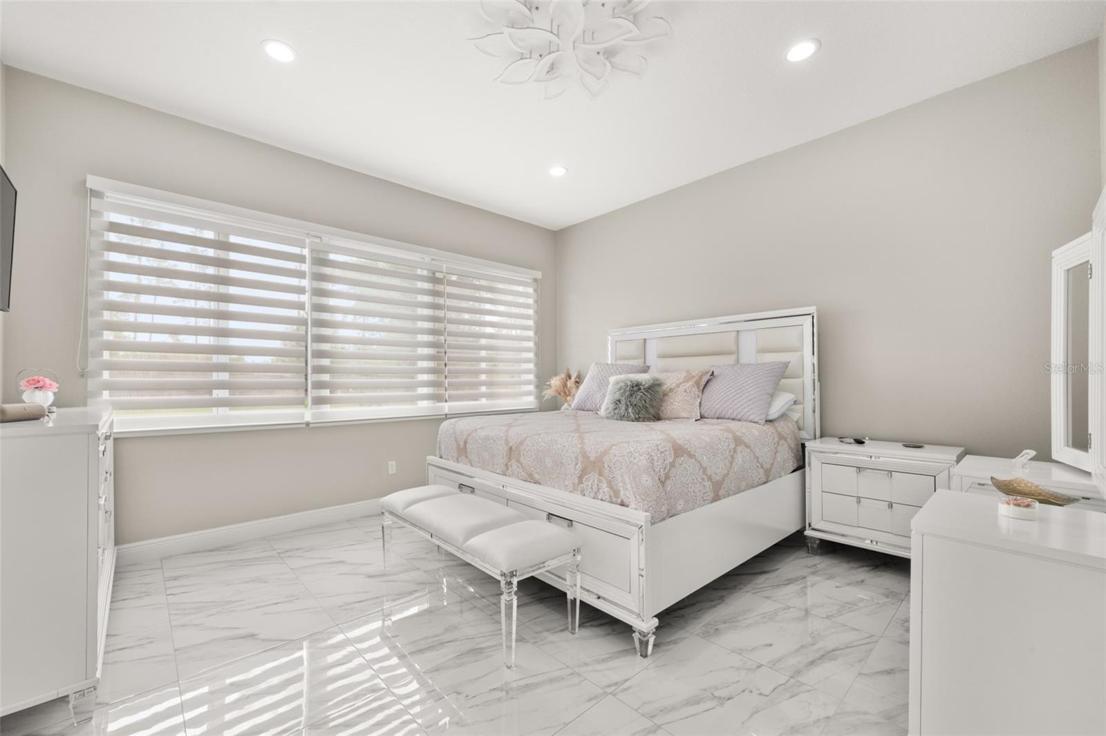 ORANGE BLOSSOM ESTATE - Residential