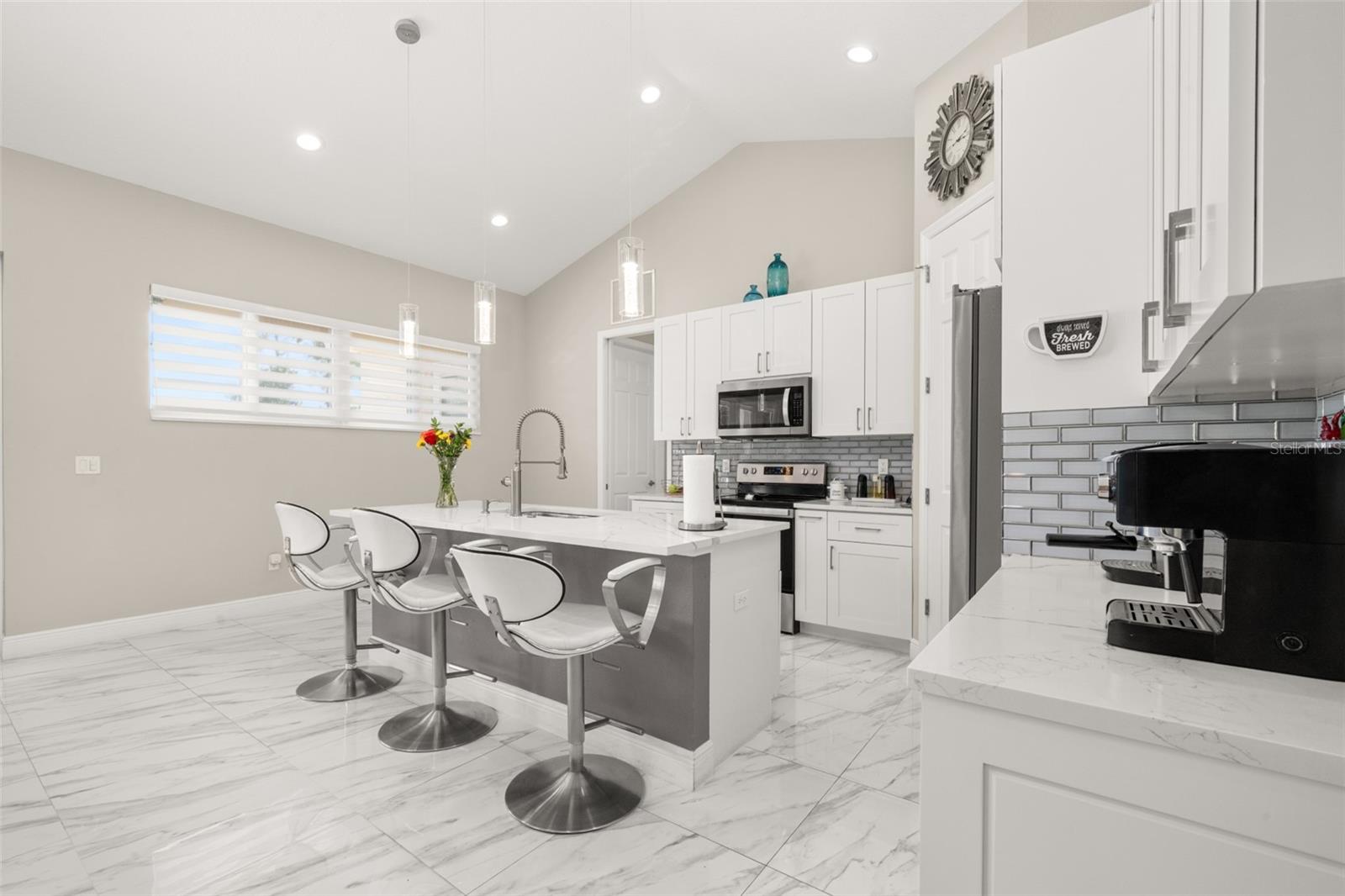 ORANGE BLOSSOM ESTATE - Residential