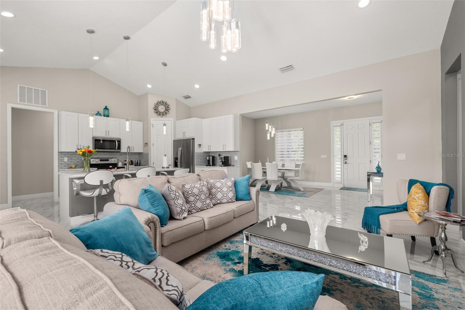 ORANGE BLOSSOM ESTATE - Residential