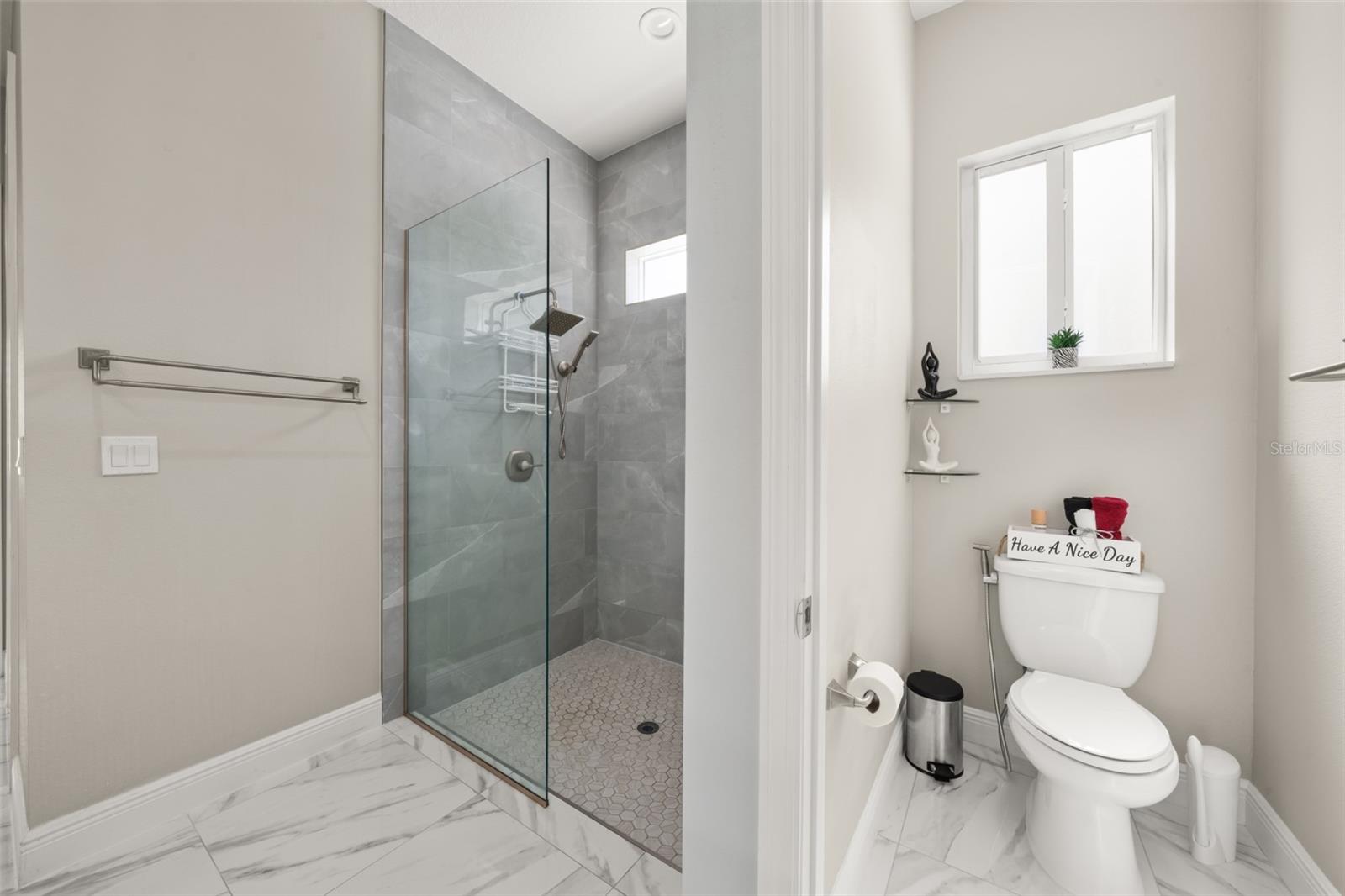 ORANGE BLOSSOM ESTATE - Residential