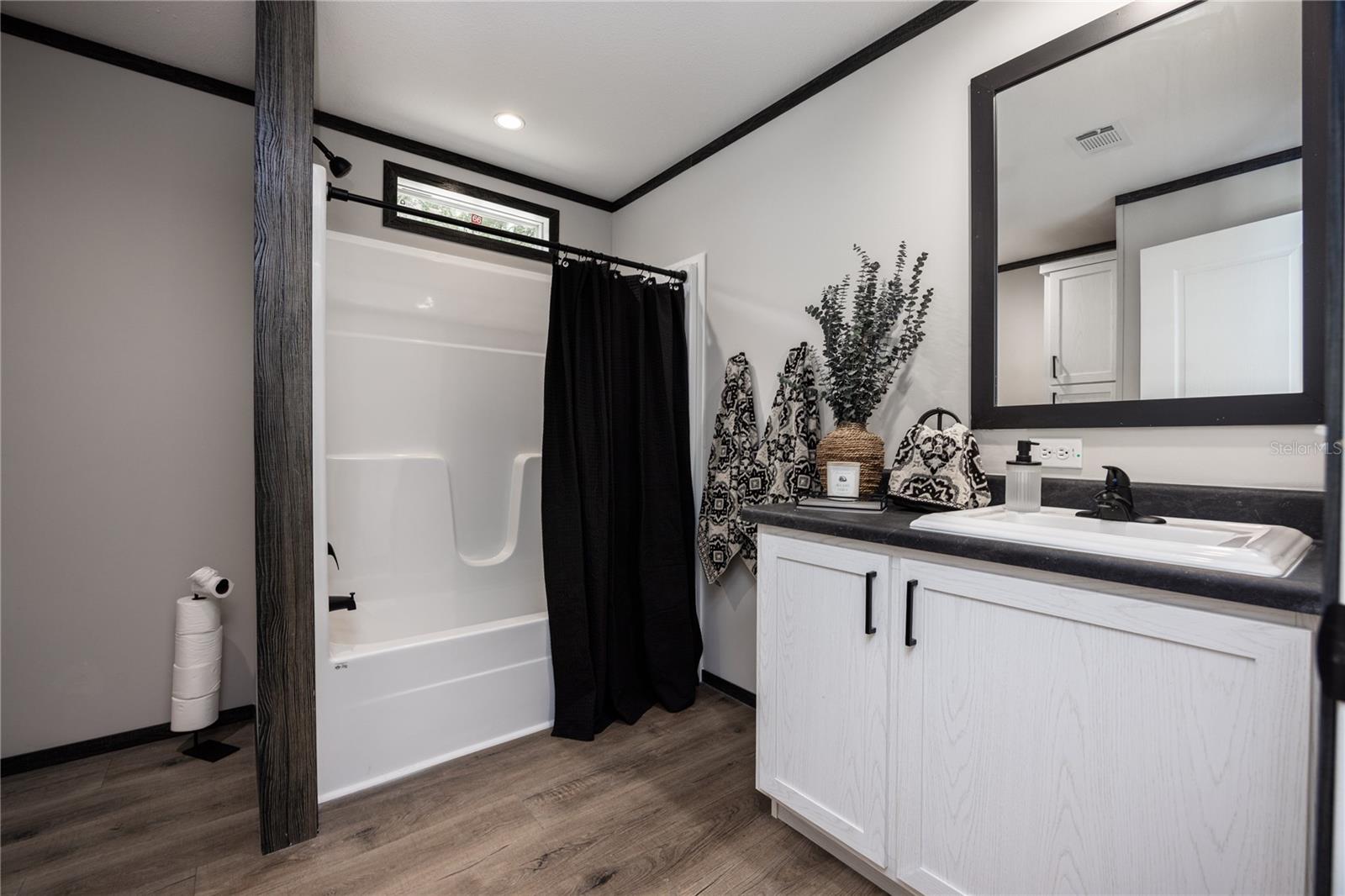 THREE RIVERS ESTATES - Residential