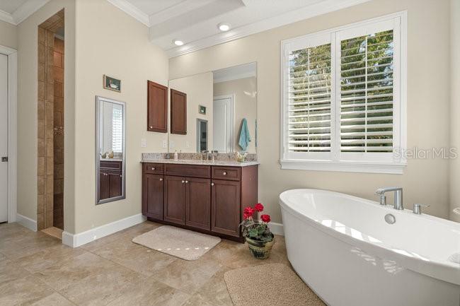 HIDDEN LAKES WATER OAKS SUB PH 2 - Residential