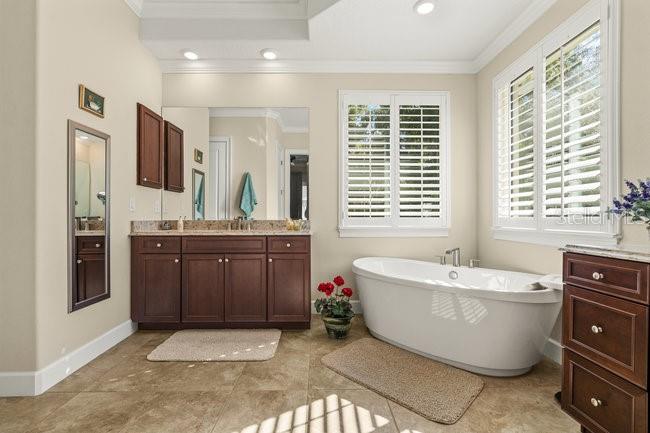 HIDDEN LAKES WATER OAKS SUB PH 2 - Residential