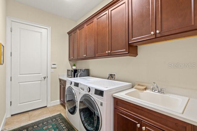 HIDDEN LAKES WATER OAKS SUB PH 2 - Residential