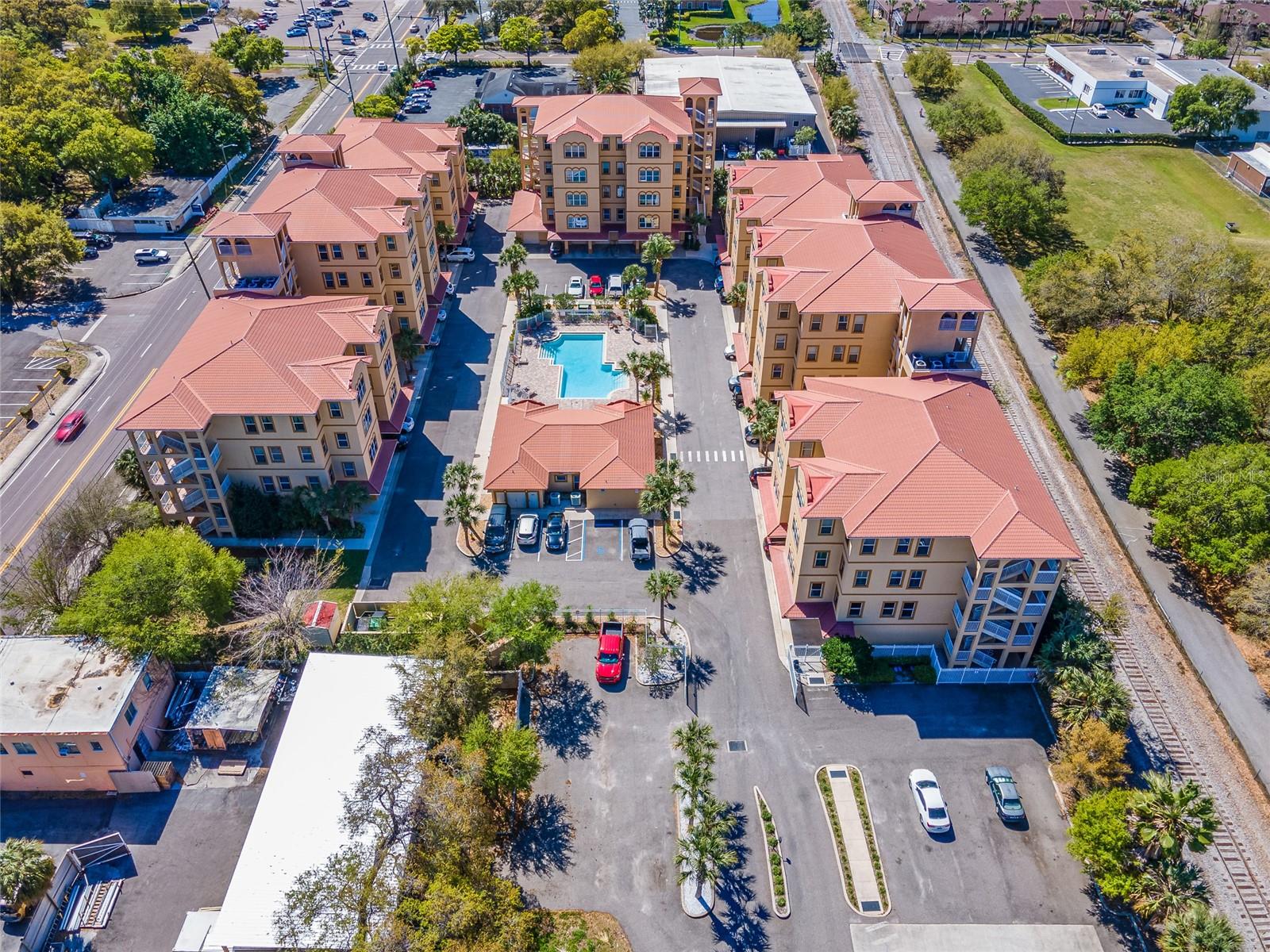 642 WELLS COURT 402